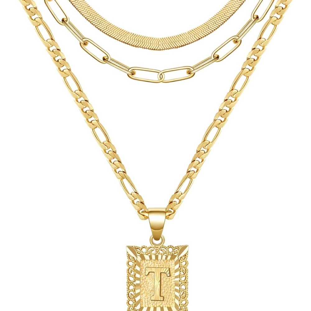 Amazon Gold Multi-Layer Necklace with Pendant (T)